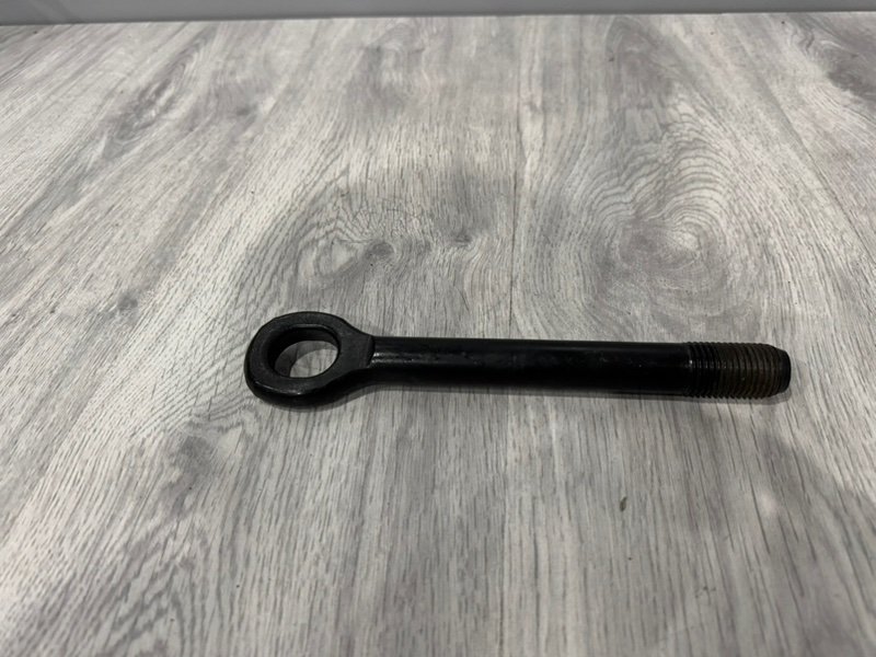 Крюк буксировочный, 1000 рублей, Москва