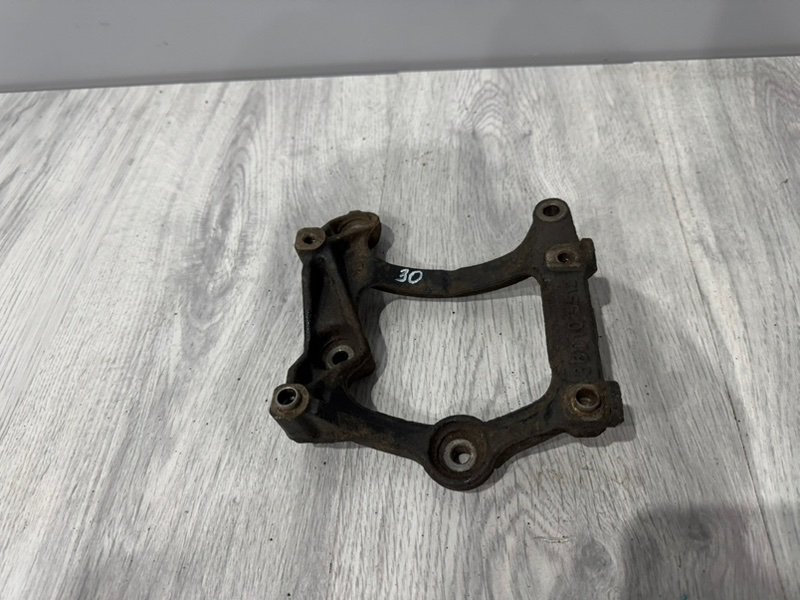 Кронштейн компрессора кондиционера, 1000 рублей, Москва