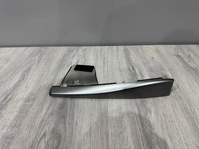 Накладка декоративная, 1000 рублей, Москва