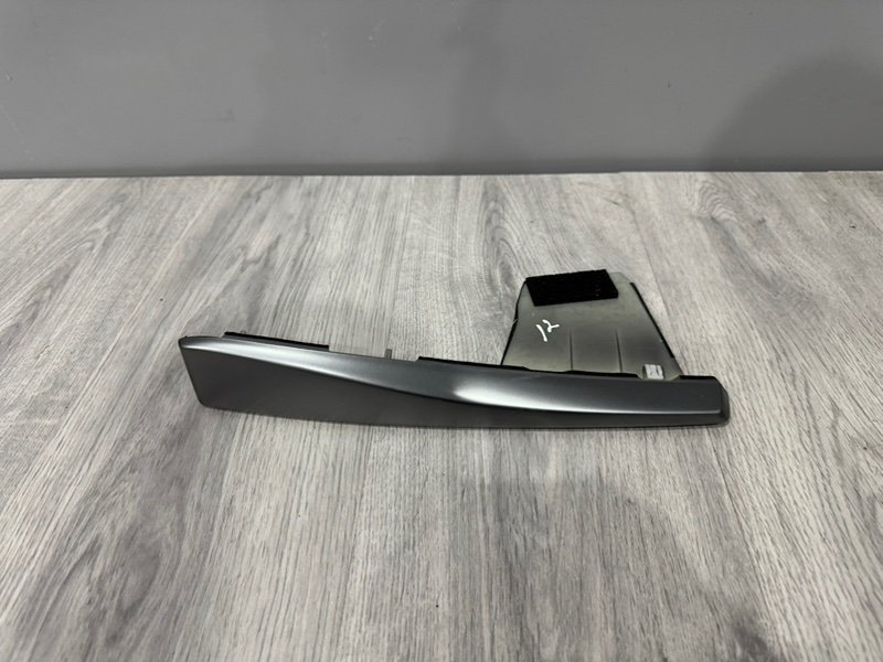 Накладка декоративная, 500 рублей, Москва