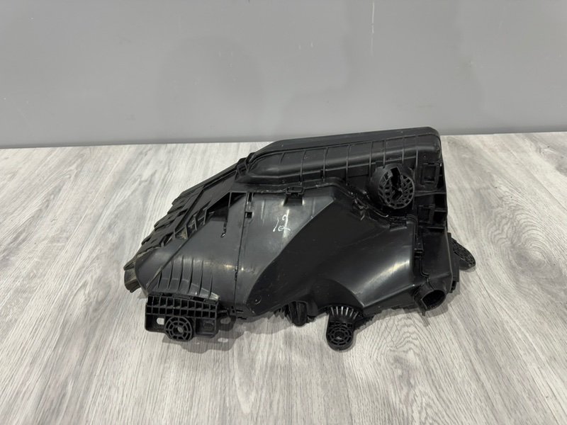 Корпус блока предохранителей, 2000 рублей, Москва