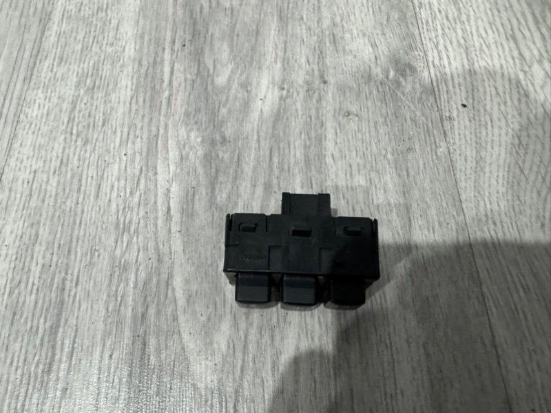 Блок кнопок, 1000 рублей, Москва