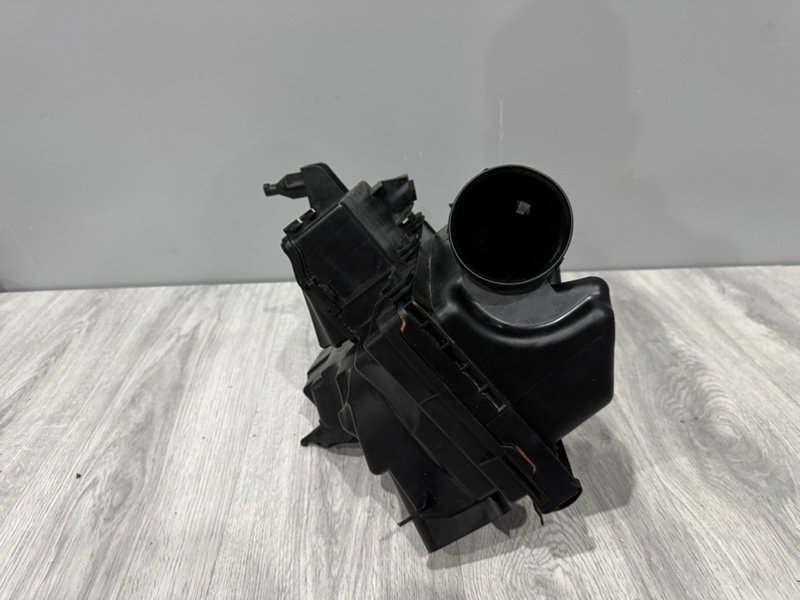 Корпус воздушного фильтра, 2000 рублей, Москва