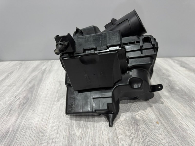 Корпус воздушного фильтра, 2000 рублей, Москва