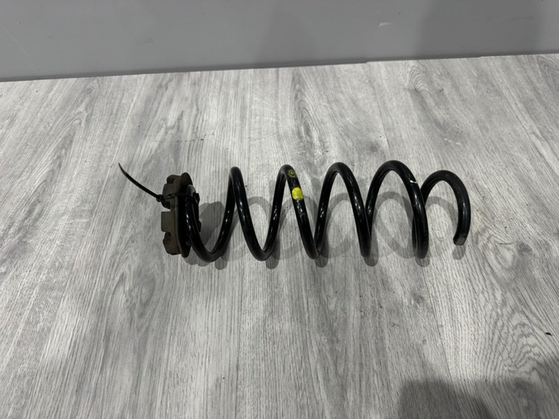 Пружина задняя, 550 рублей, Москва