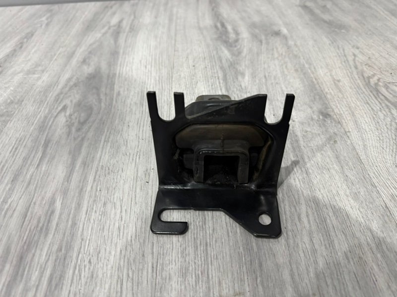 Опора двигателя, 800 рублей, Москва