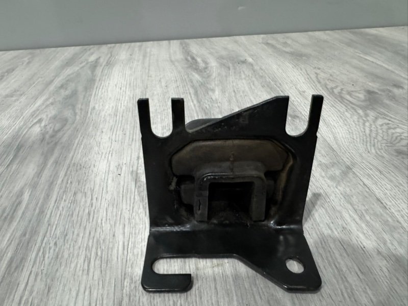 Опора двигателя, 800 рублей, Москва