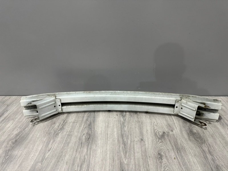 Усилитель переднего бампера, 2000 рублей, Москва