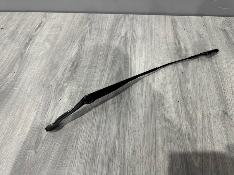 Поводок стеклоочистителя передний, 1000 рублей, Москва