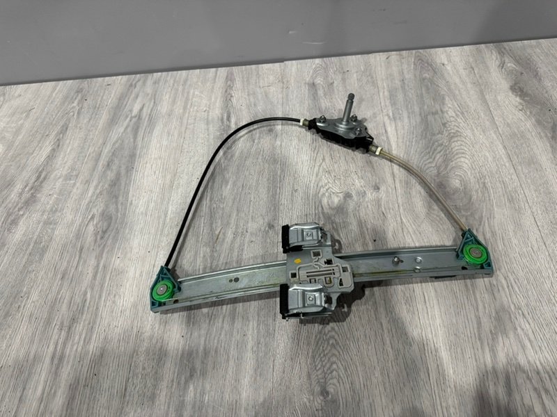 Стеклоподъемник задний, 900 рублей, Москва