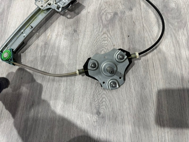 Стеклоподъемник задний, 900 рублей, Москва