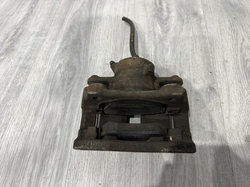 Суппорт тормозной передний левый, 1500 рублей, Москва