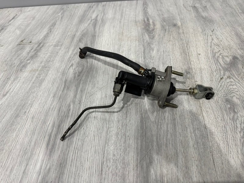 Главный цилиндр сцепления, 1000 рублей, Москва