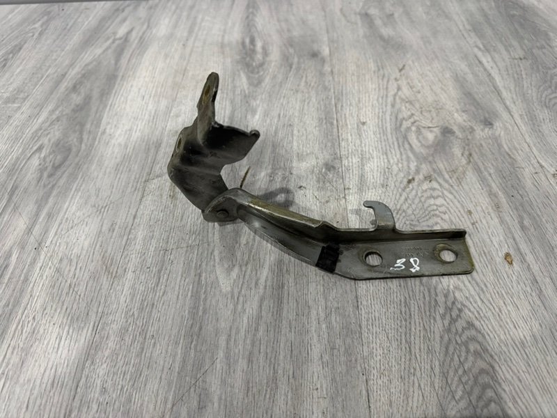 Петля капота, 500 рублей, Москва