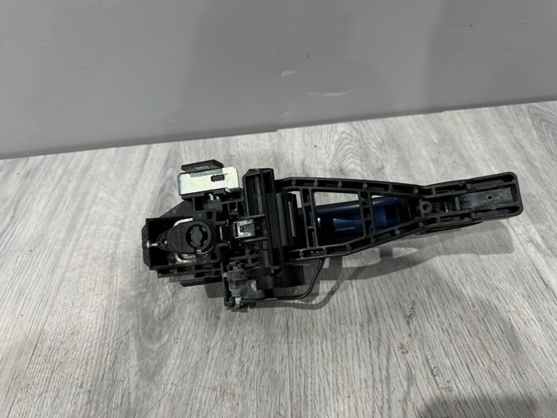 Ручка двери наружная, 1300 рублей, Москва