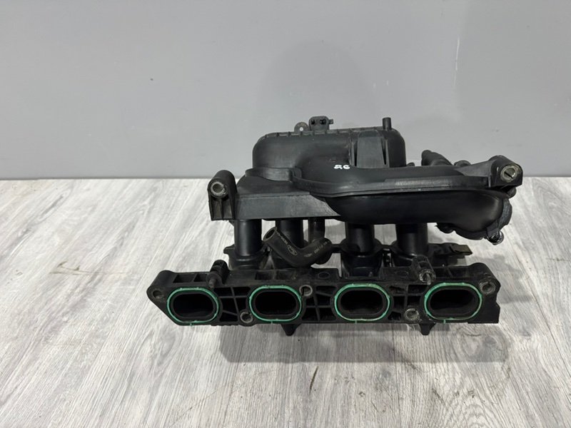 Коллектор впускной, 3200 рублей, Москва