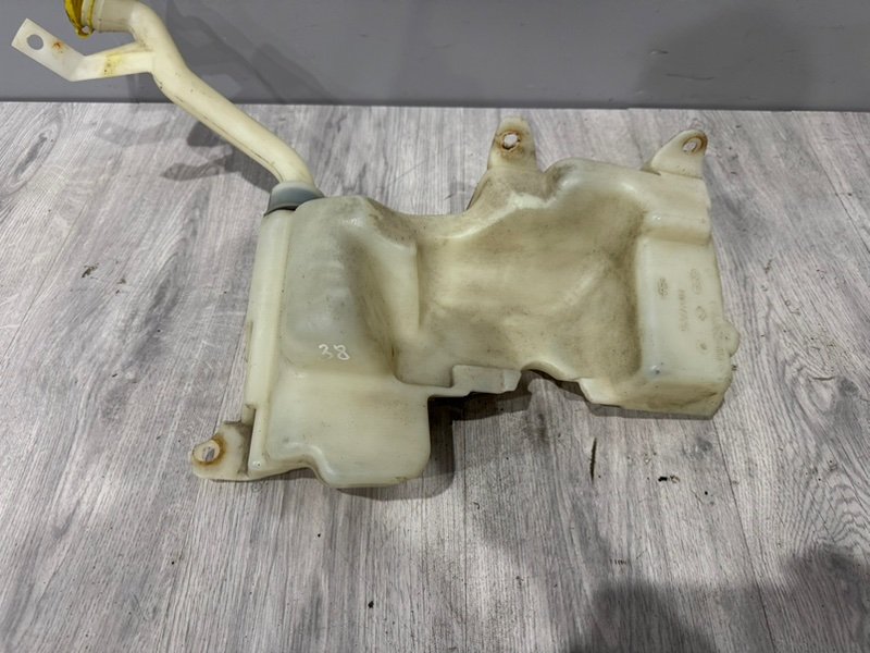 Бачок омывателя лобового стекла, 1500 рублей, Москва