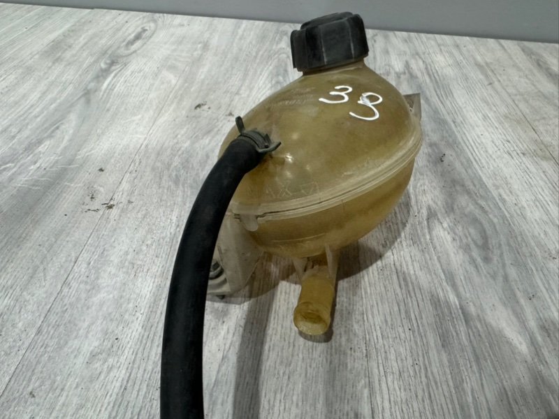 Бачок расширительный, 1000 рублей, Москва