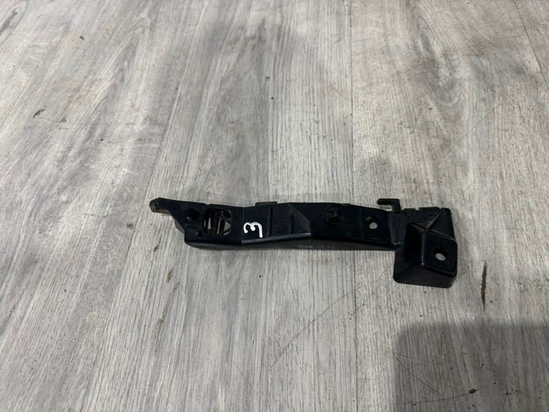 Кронштейн переднего бампера, 1000 рублей, Москва