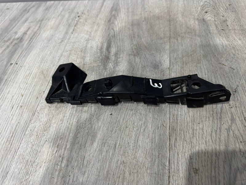 Кронштейн переднего бампера, 1000 рублей, Москва