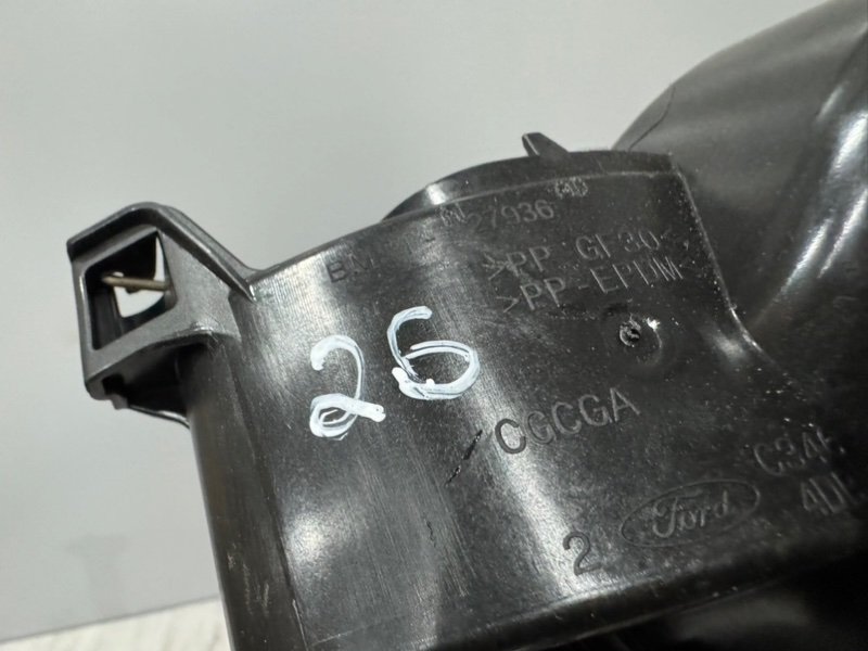 Лючок топливного бака, 1500 рублей, Москва