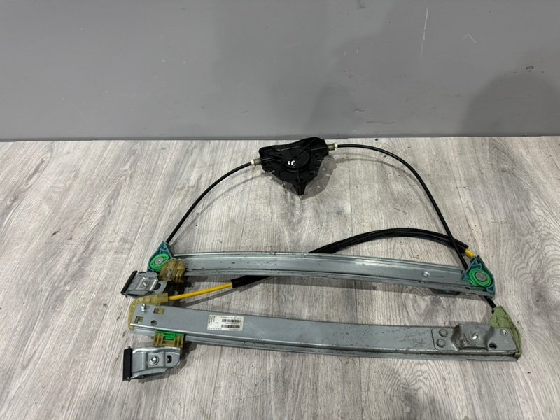 Стеклоподъемник передний, 1000 рублей, Москва