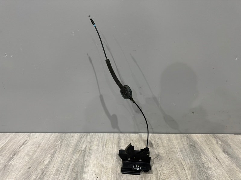 Замок двери задней правой, 2000 рублей, Москва