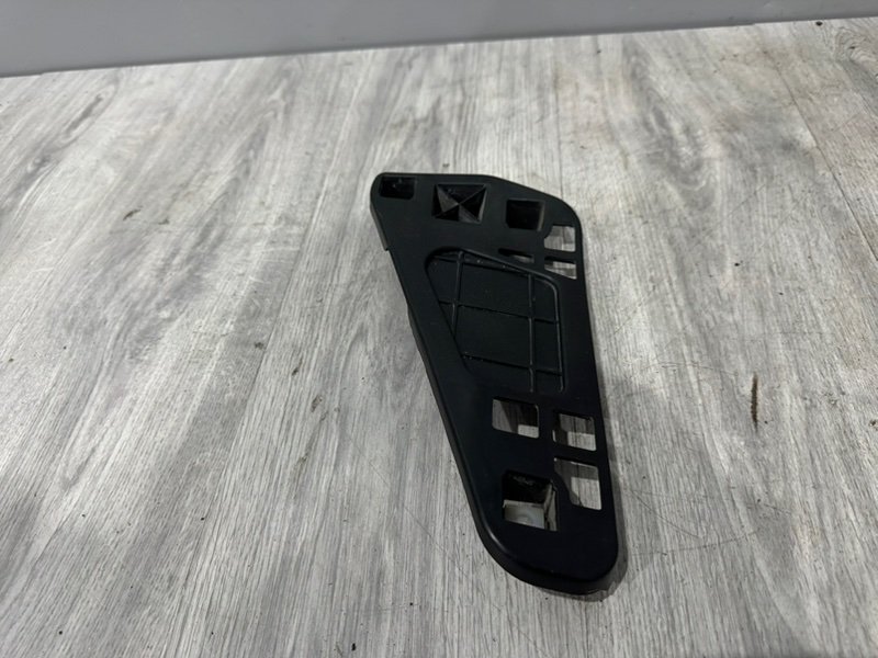 Направляющая заднего бампера, 500 рублей, Москва