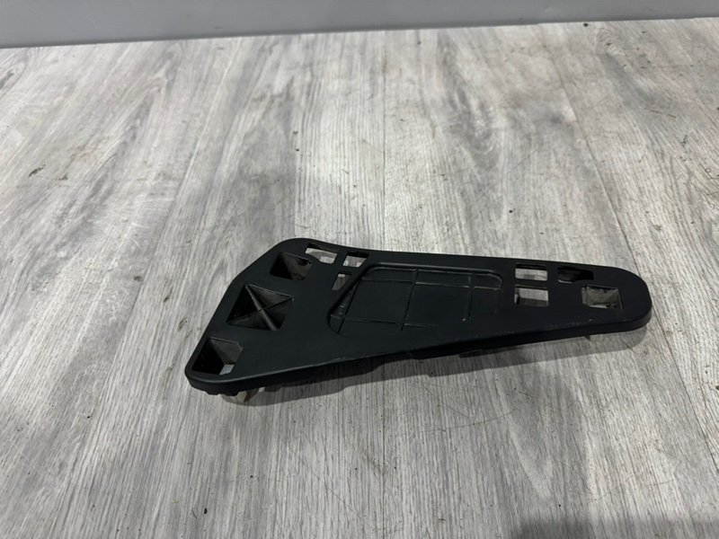 Направляющая заднего бампера, 500 рублей, Москва