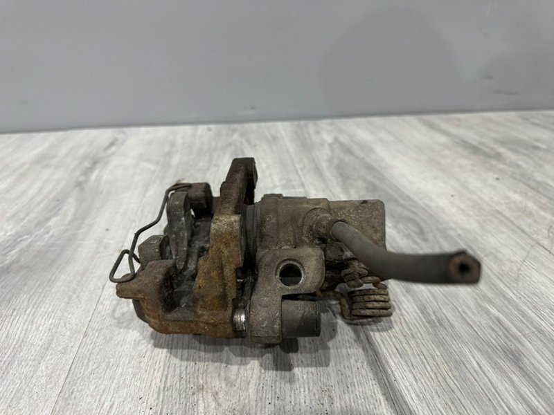 Суппорт тормозной задний левый, 3500 рублей, Москва