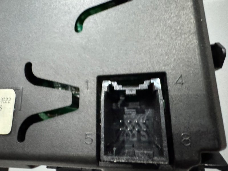 Дисплей информационный, 1000 рублей, Москва