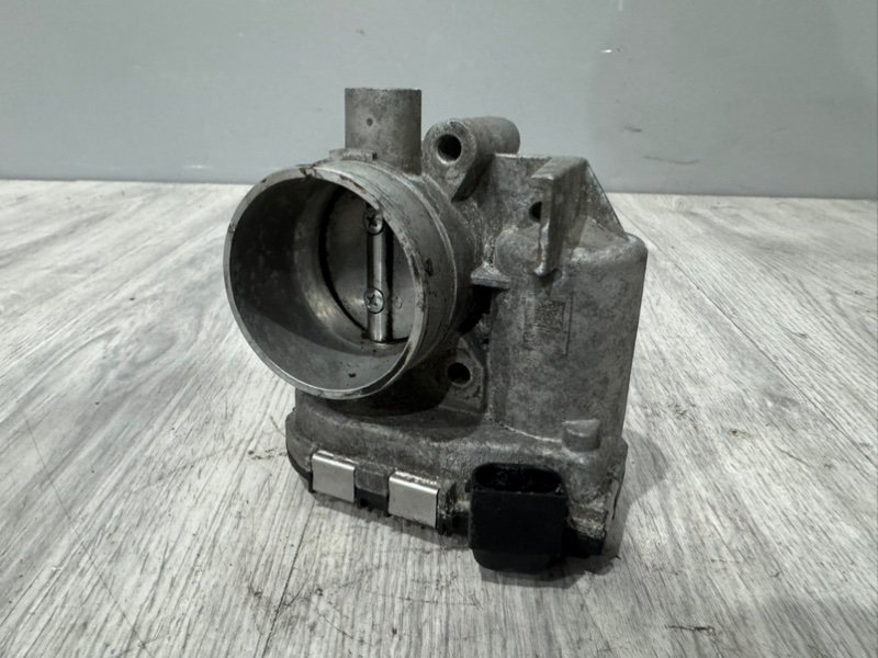 Дроссельная заслонка, 4000 рублей, Москва