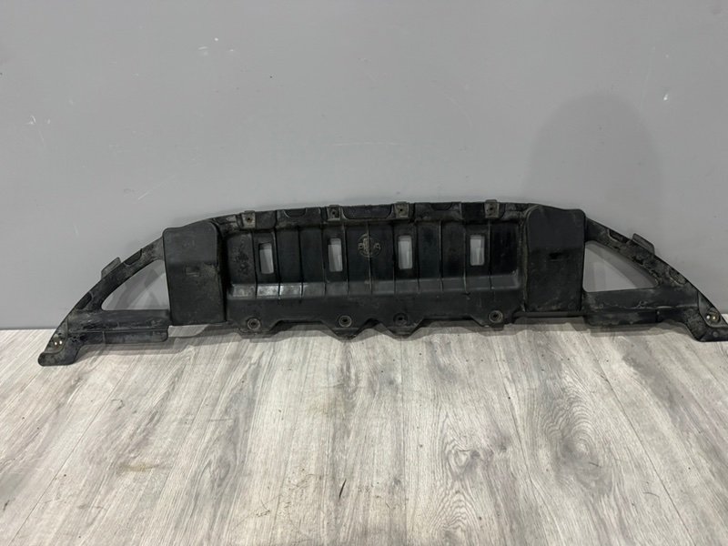 Пыльник передного бампера, 2500 рублей, Москва