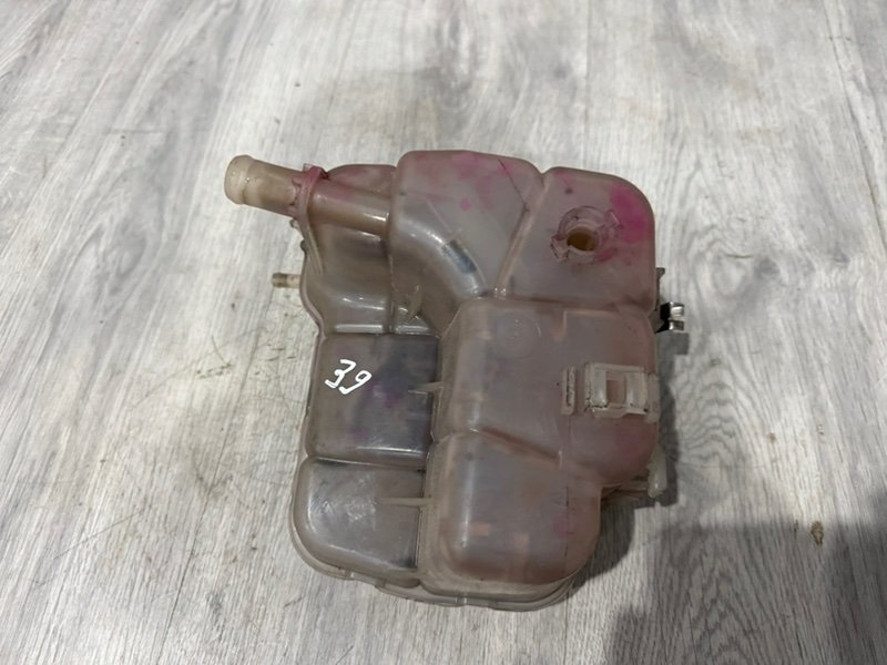 Бачок расширительный, 1000 рублей, Москва