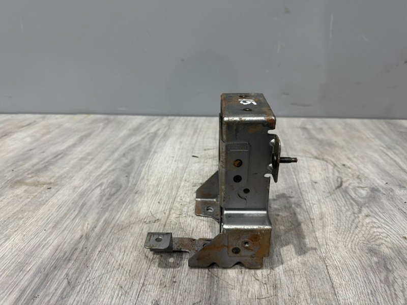 Кронштейн, Москва