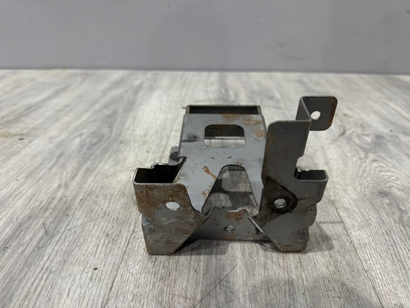 Кронштейн, Москва