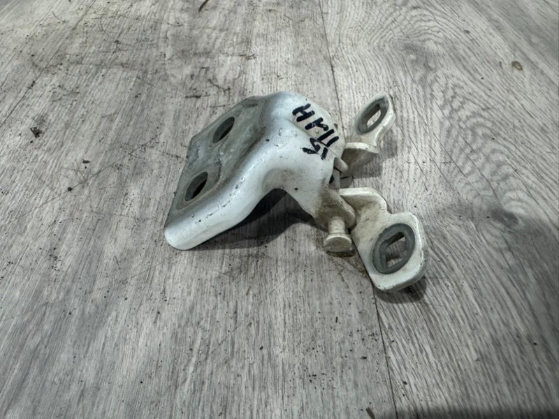 Петля двери, 1000 рублей, Москва