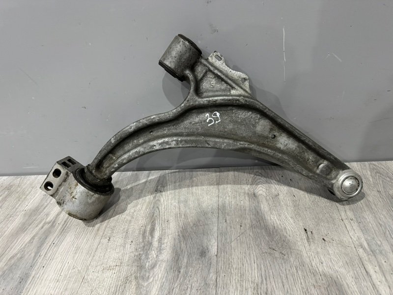 Рычаг передний левый, 5000 рублей, Москва