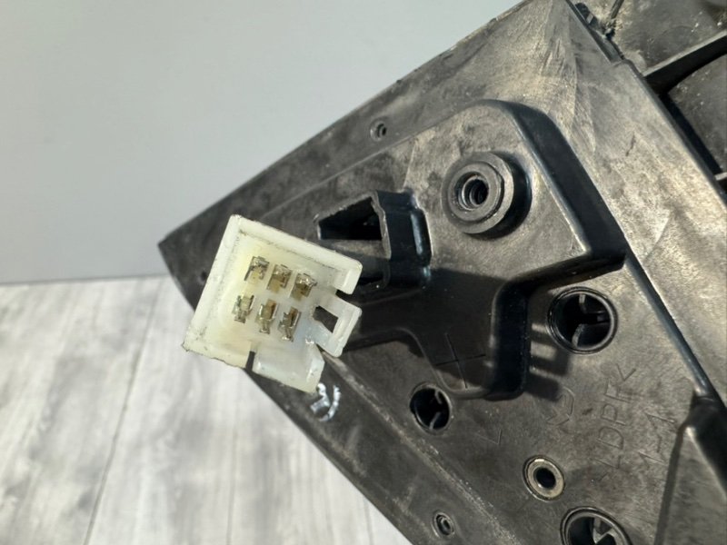 Зеркало левое, 4000 рублей, Москва