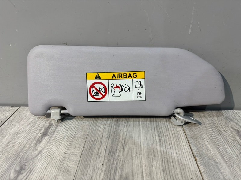 Козырек солнцезащитный, 900 рублей, Москва