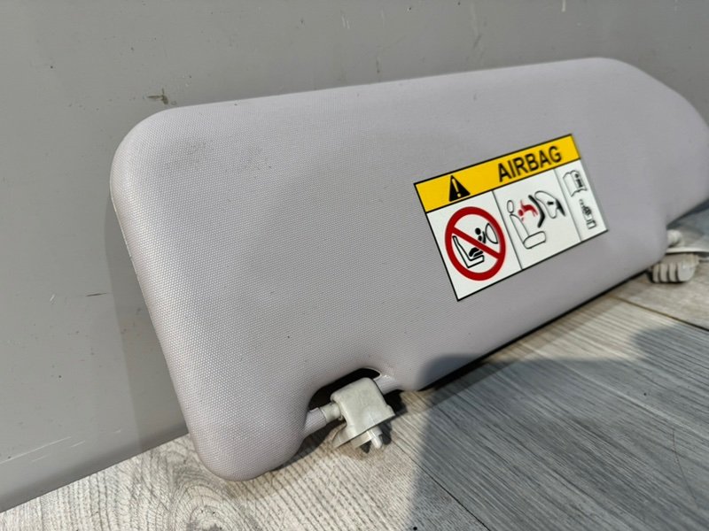 Козырек солнцезащитный, 900 рублей, Москва