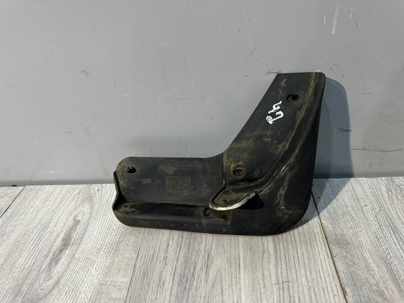 Брызговик, 500 рублей, Москва