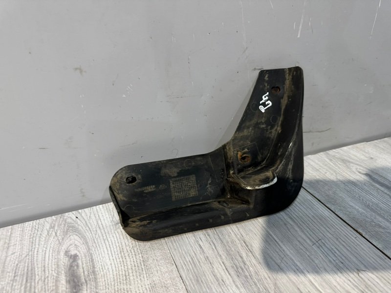 Брызговик, 500 рублей, Москва