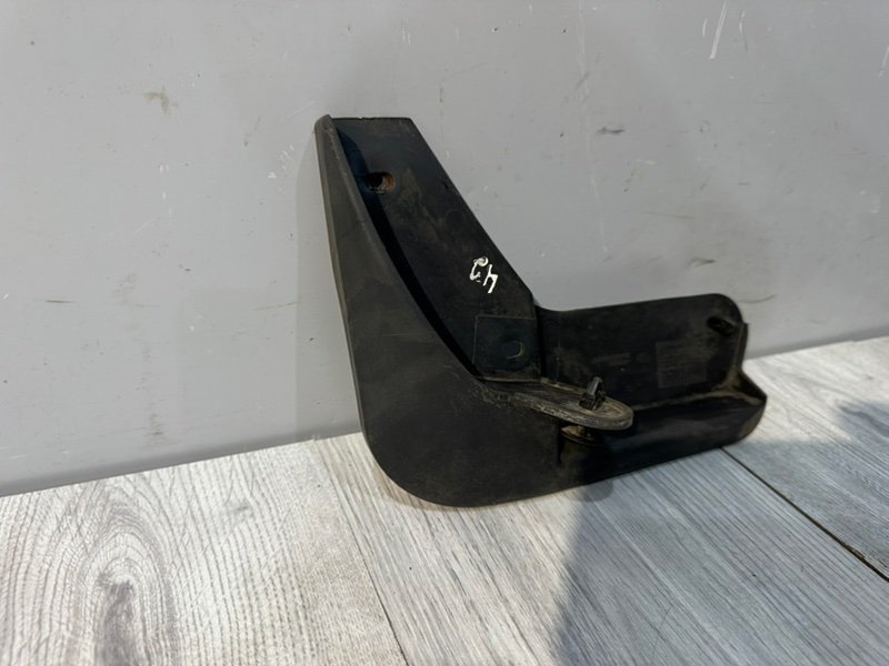 Брызговик, 500 рублей, Москва