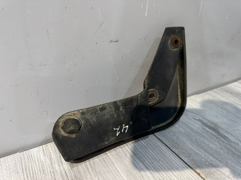 Брызговик, 500 рублей, Москва