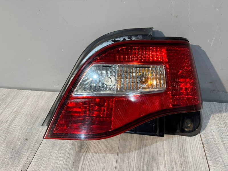 Фонарь задний правый, 2500 рублей, Москва