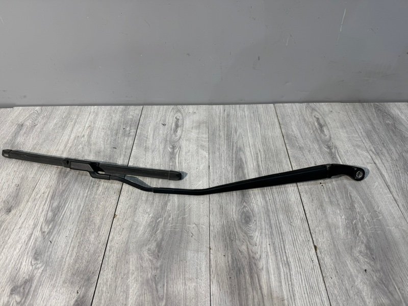 Поводок стеклоочистителя передний, 1000 рублей, Москва