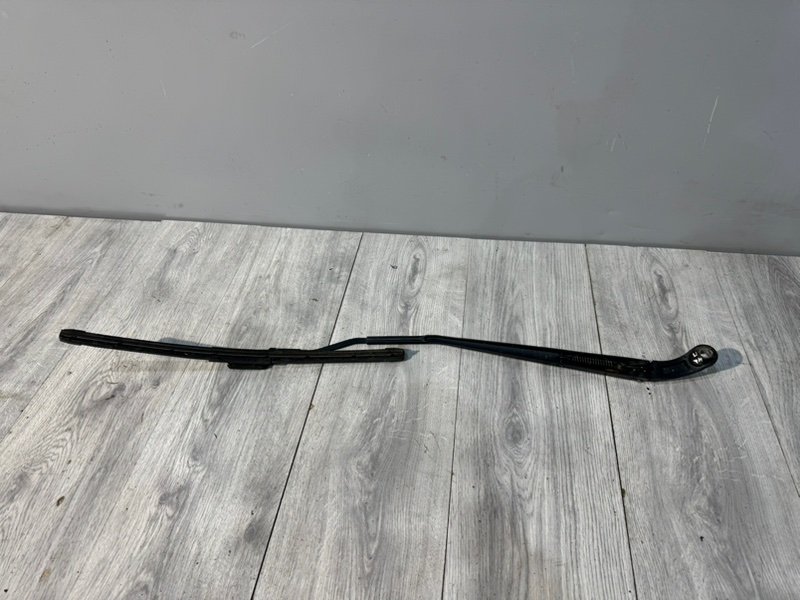 Поводок стеклоочистителя передний, 1000 рублей, Москва