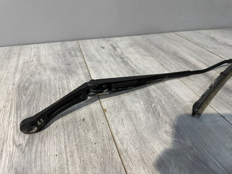 Поводок стеклоочистителя передний, 1000 рублей, Москва