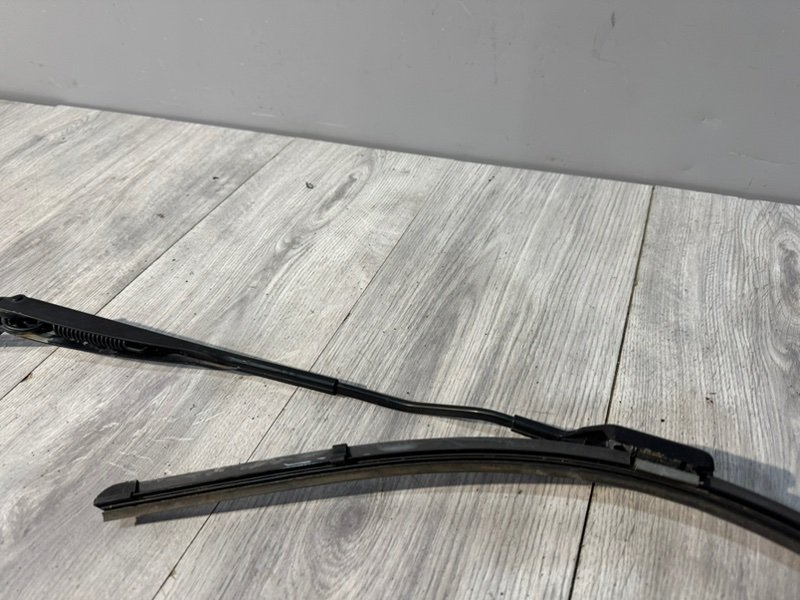 Поводок стеклоочистителя передний, 1000 рублей, Москва